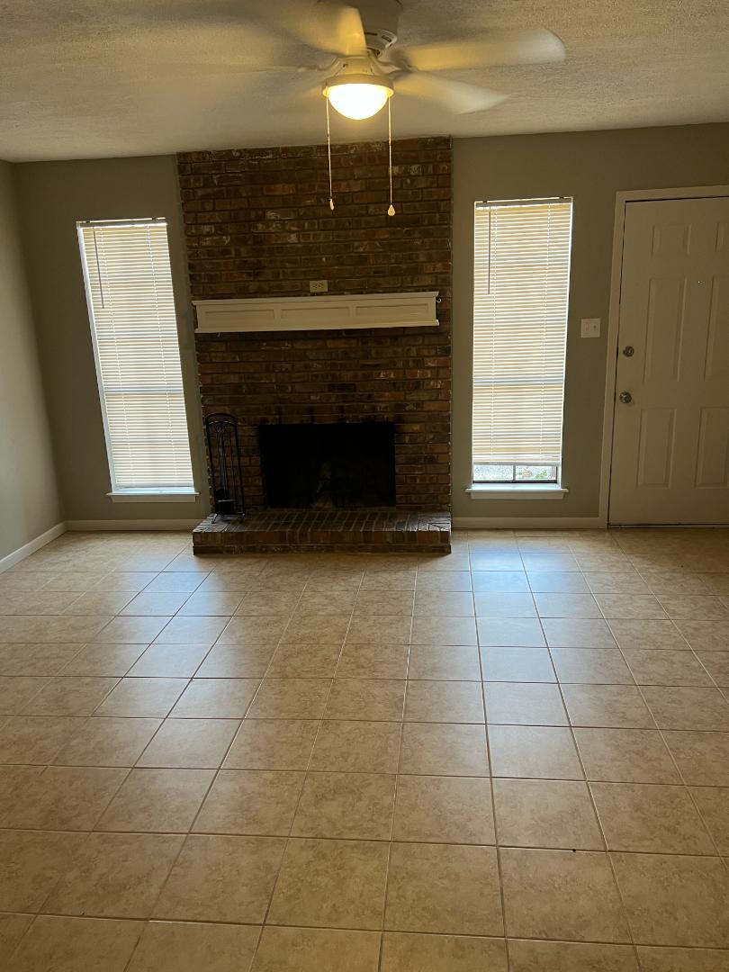 151 Susan Street, Gladewater — photo 4