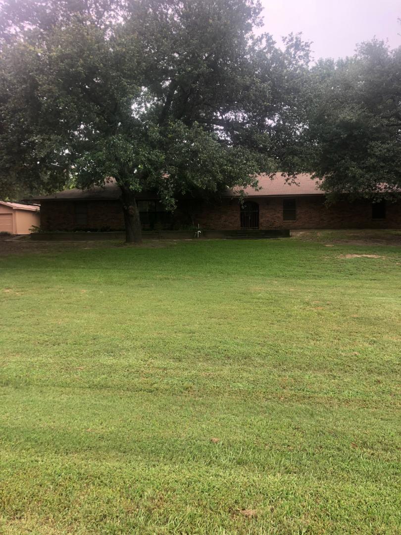 335 Access Road, Kilgore — photo 1