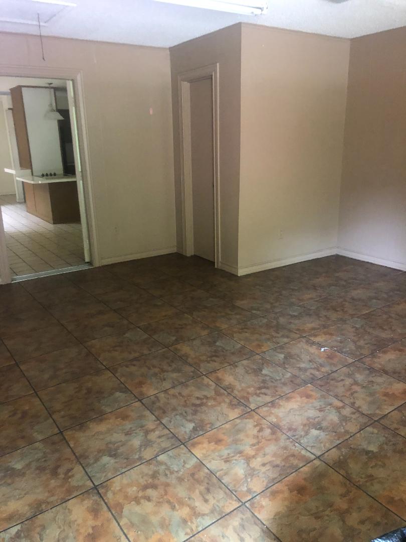 335 Access Road, Kilgore — photo 3